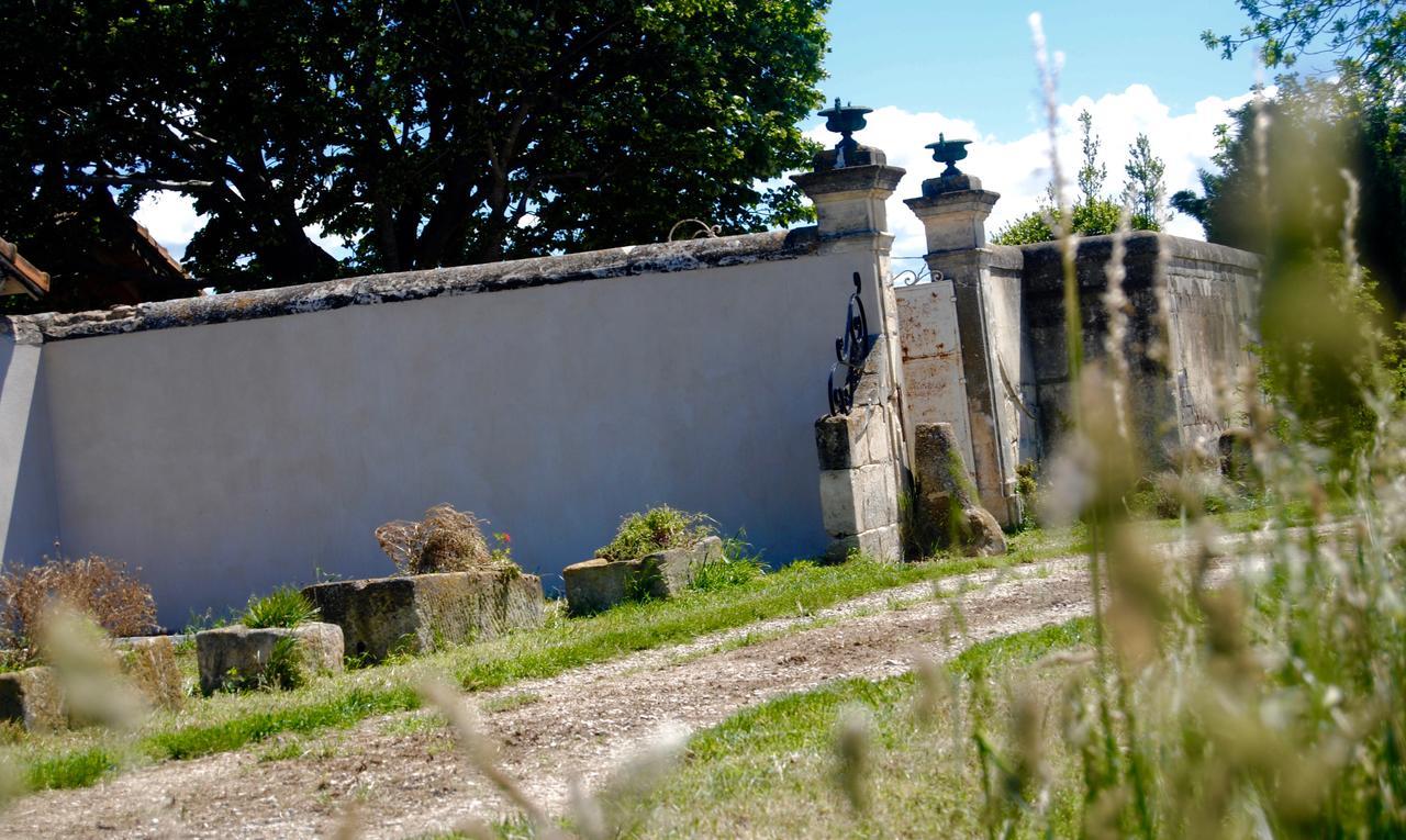 Le Mas Marguerite アルル エクステリア 写真